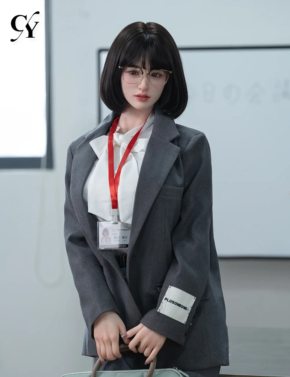 Mẫu búp bê người lớn tạo hình công sở, phong cách kín đáo — 777DOLL