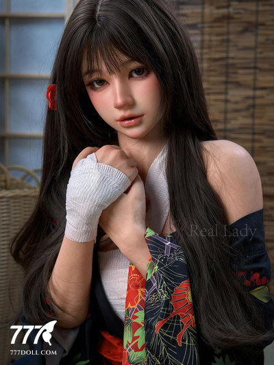 Real Lady | Japanese Sex Doll RL150 T4 Evie Silky Cream