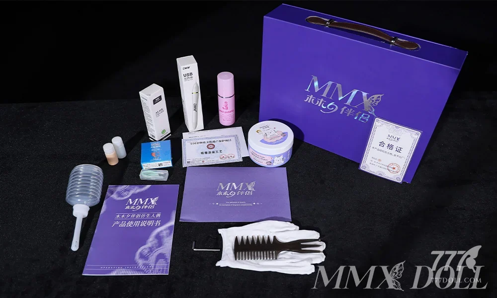 Bộ phụ kiện đi kèm búp bê MMX Doll
