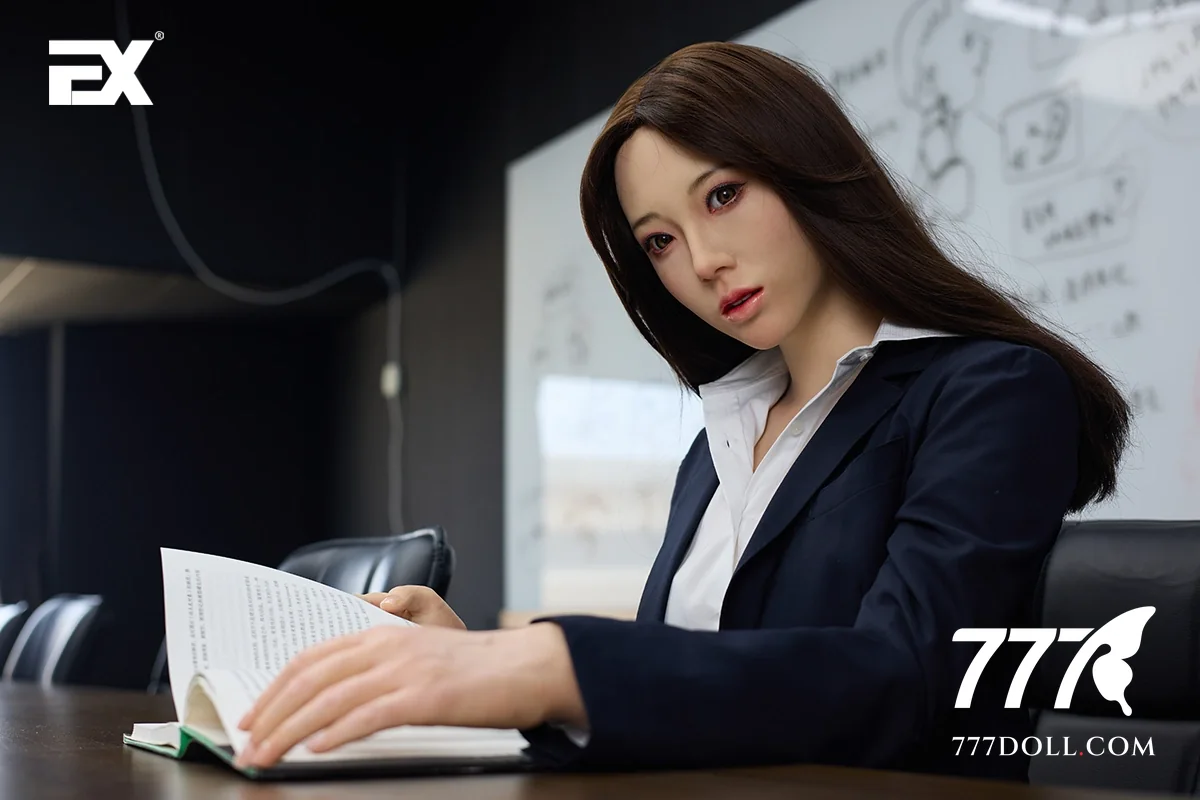 EX Doll Monique (office) — ảnh 10