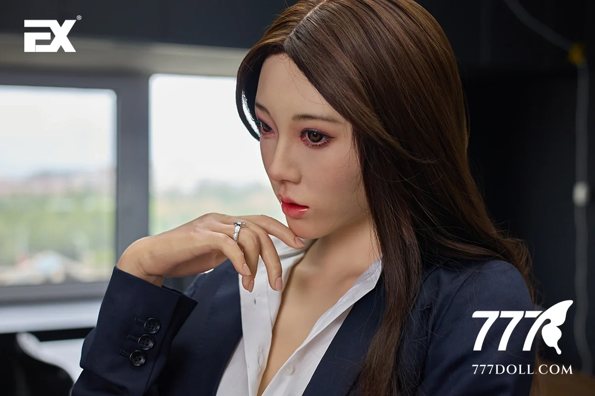 EX Doll Monique (office) — ảnh 11