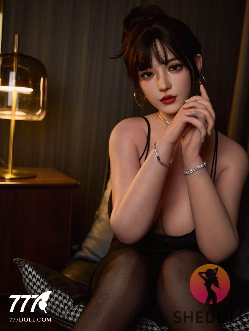 SHEDOLL Moony Black Lace Stockings 165cm E-Cup — ảnh 2